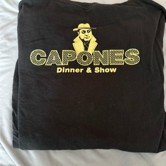 Capone's Dinner t shirt - Picture 4 of 5